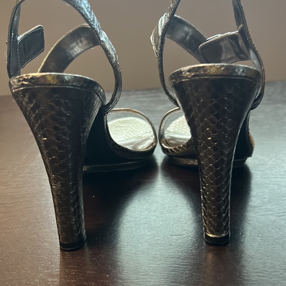 Lauren by Ralph Lauren Sliver Snake Skin Strap Heels. - Picture 3 of 5